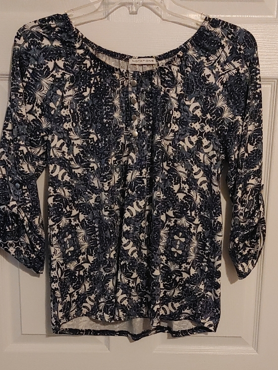 Notations Tops - Notations Navy and White Floral Button-Pleat Peasant Blouse Women's Size Large